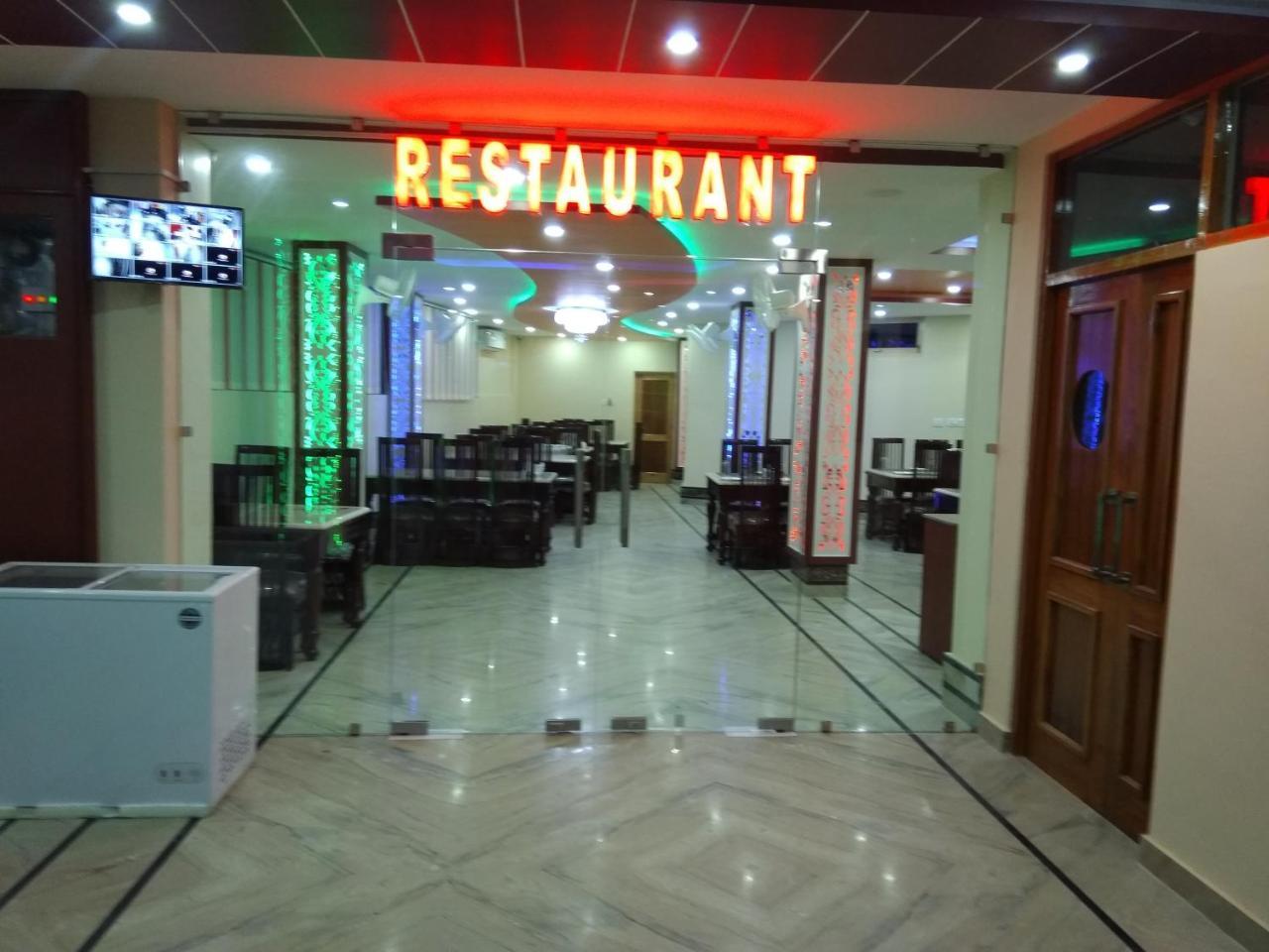 Hotel Sky Bule & Restaurant Khas Nagrota Eksteriør billede
